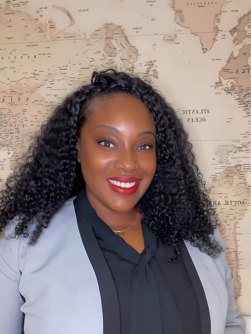 Antroinette Smith, CMP PMP - Founder The Artfullyours Agency